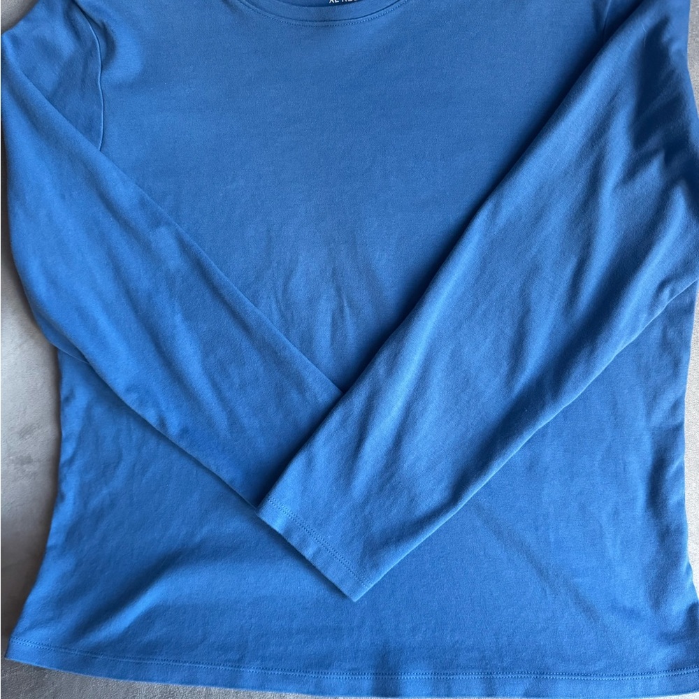 L.L. Bean Women’s Long-Sleeve Crewneck Top – Size XL Blue